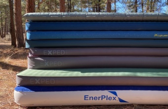 Лучшие надувные матрасы с Алиэкпресс: Топ 10 моделей для отдыха на природе или путешествий