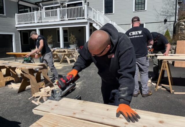 Аккумуляторные циркулярные пилы для домашних мастеров и профессионалов